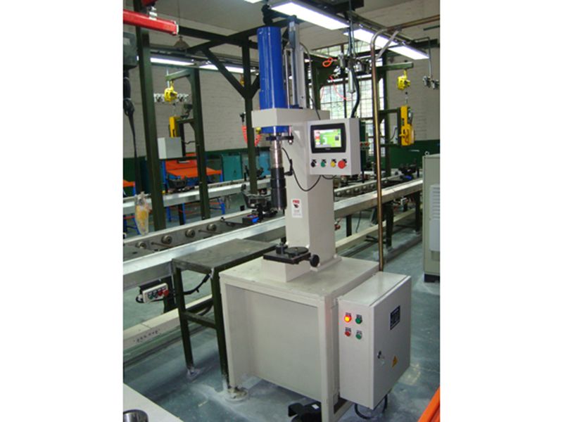 壓裝機(jī)
